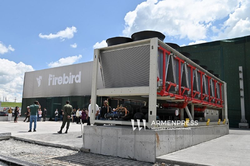 Министр Айрапетян оценил завершение мегапроекта Firebird в Котайке
